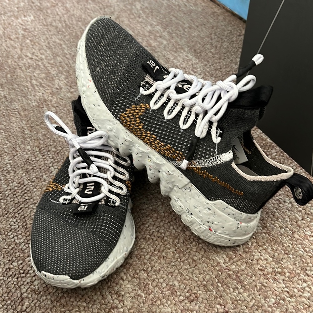 Nike Space Hippie